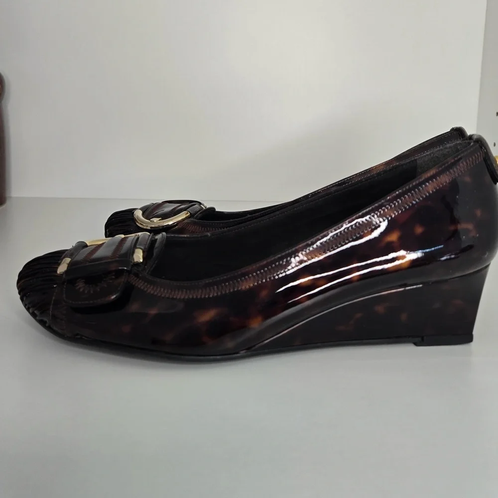 Stuart Weitzman Tortoiseshell Patent Leather Wedge Pumps | Size 7| Made in Spain